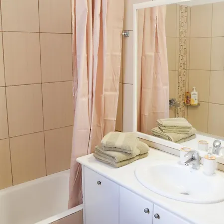 Casa vacanze Cozy Sea View In Drios, Near Beaches And Shops
